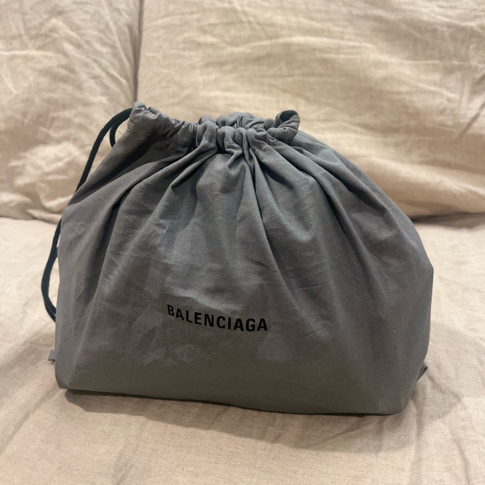 $2790 Balenciaga Arena Neo Cagole Lamb Leather Crossbody Bag, Vivid Green 700940 - Picture 15 of 16